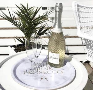 Bricka "Save water drink Prosecco" (rund 31cm)